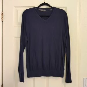 Banana Republic V neck sweater